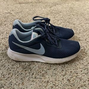 Nike Sneakers Size 7.5